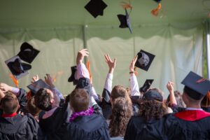 10 tips for international students moving to the UK