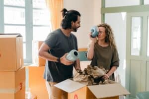8 places to get Free Cardboard Moving Boxes